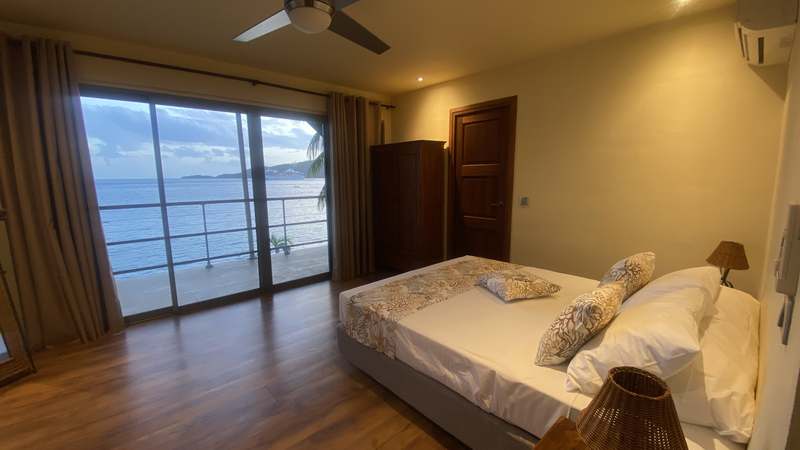 Chambre 3 — vue lagon